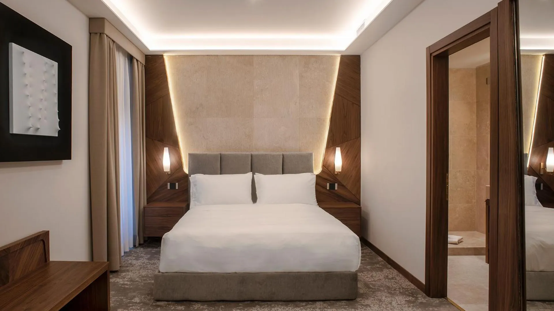 Hotel Via Veneto - L'Essenza Di Roma Rome