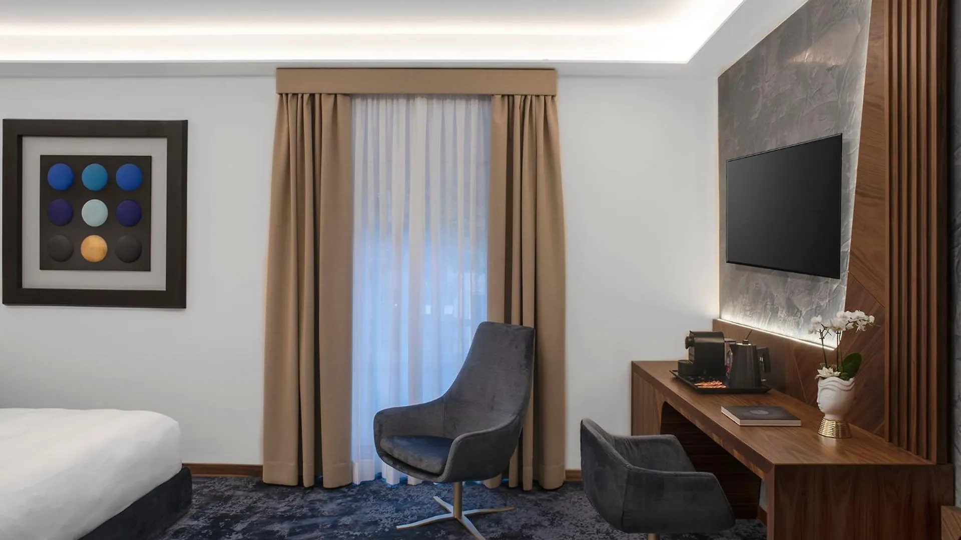 Hotel Via Veneto - L'Essenza Di Roma