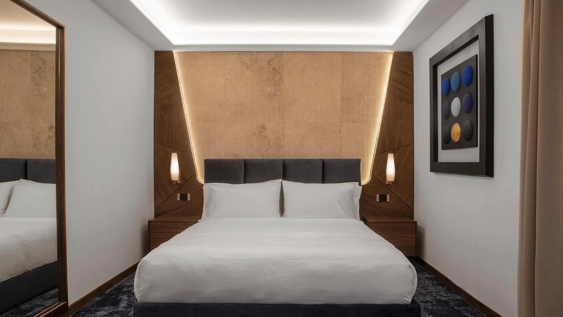 Hotel Via Veneto - L'Essenza Di Roma 0*, Rome