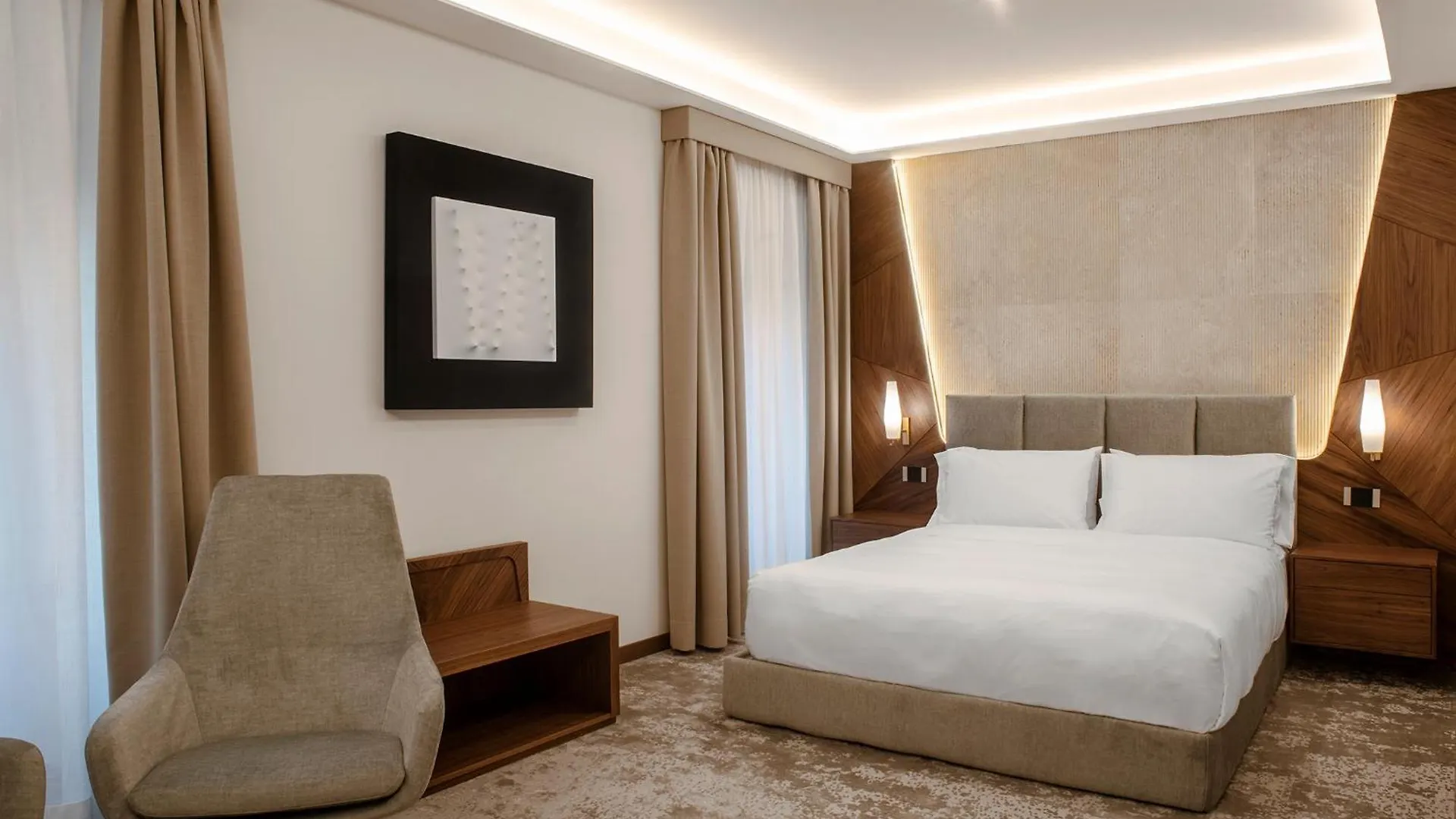 Hotel Via Veneto - L'Essenza Di Roma Italy