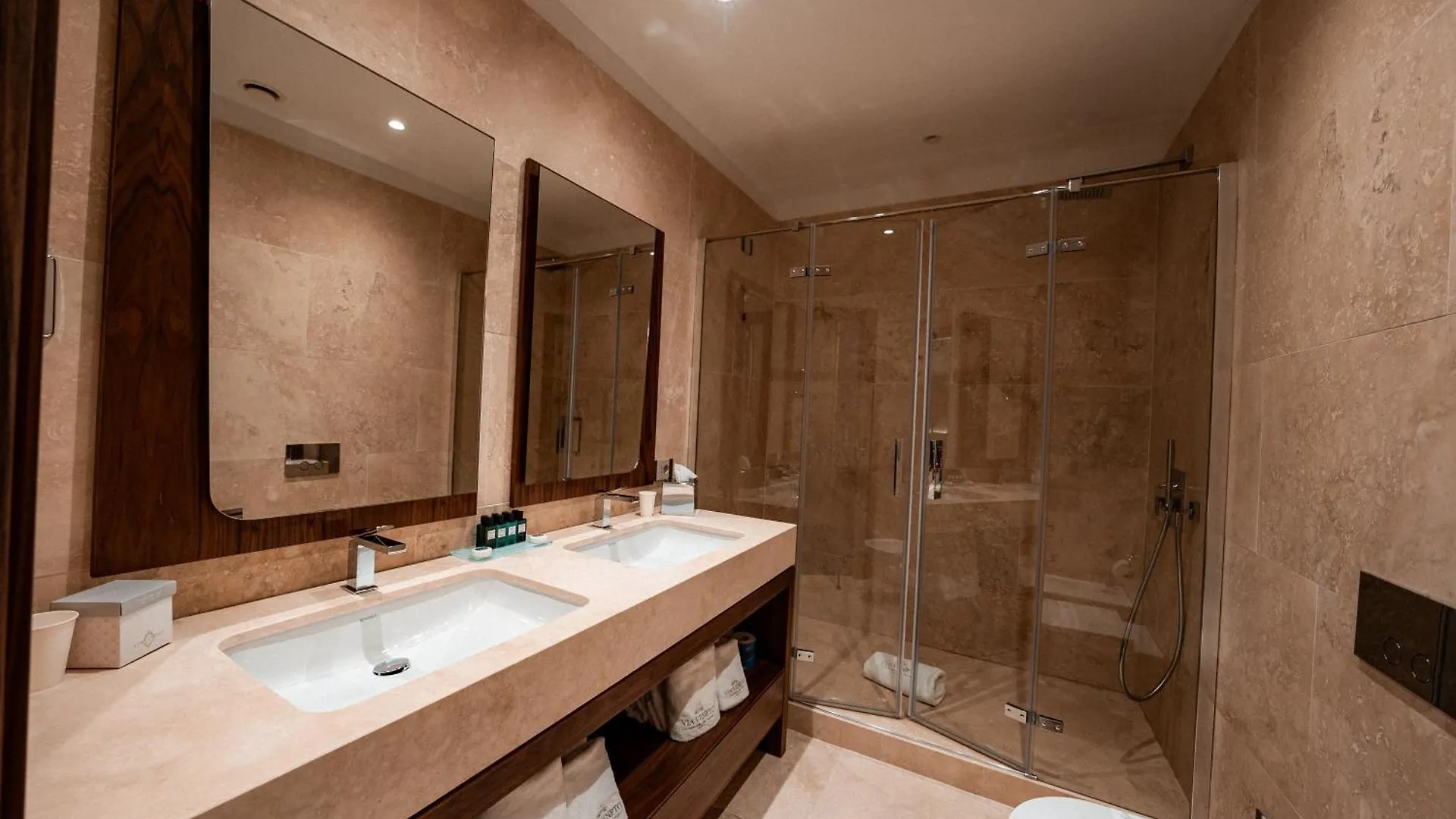 Hotel Via Veneto - L'Essenza Di Roma Italy