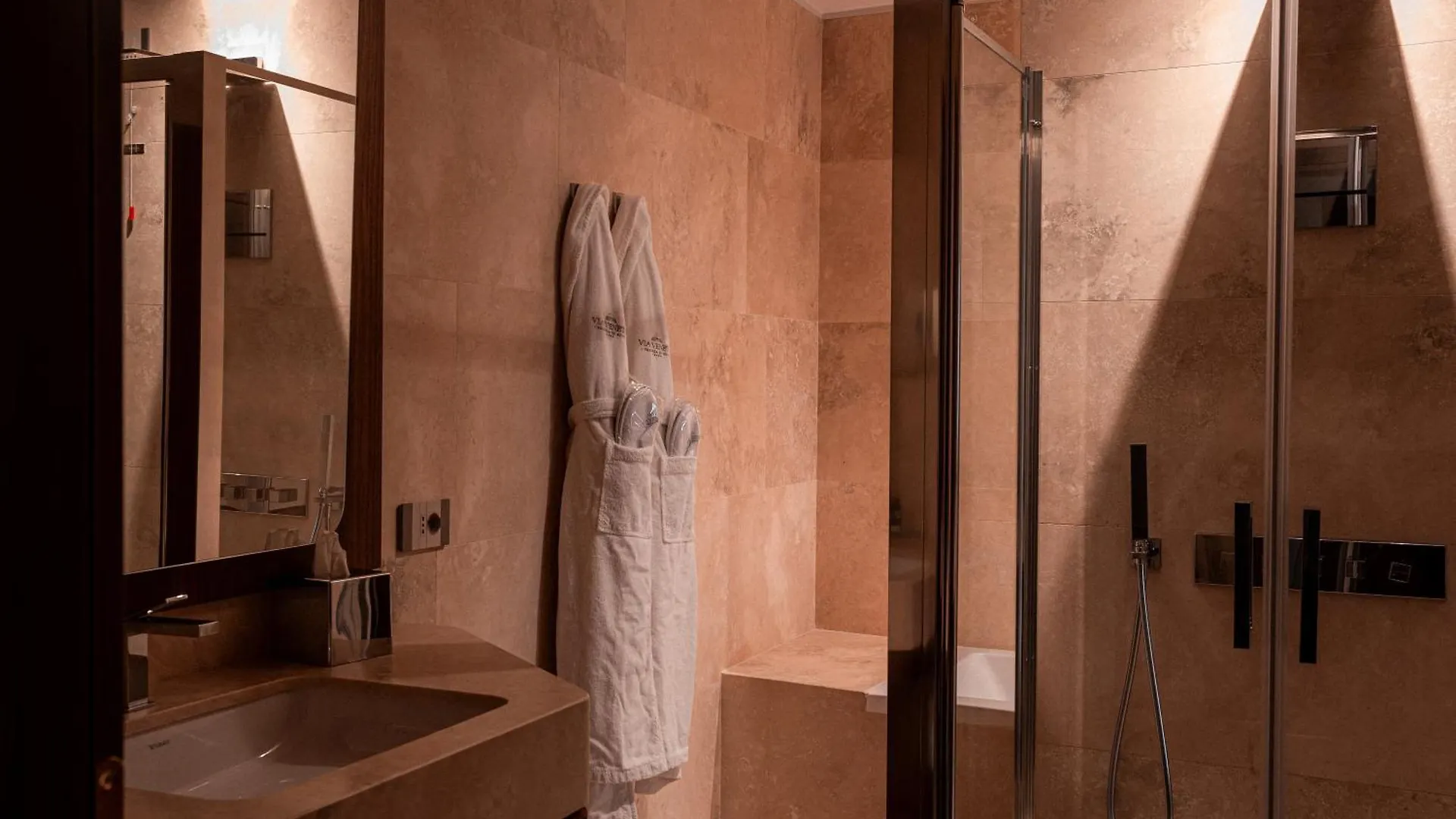 Hotel Via Veneto - L'Essenza Di Roma